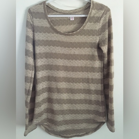 2/$24 Lightweight Sweater Tunic Style - Picture 3 of 5